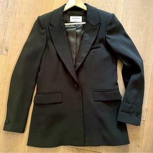 Aritzia single breasted dark olive blazer (size 0)